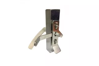 Фиксатор для теплиц с ручкой